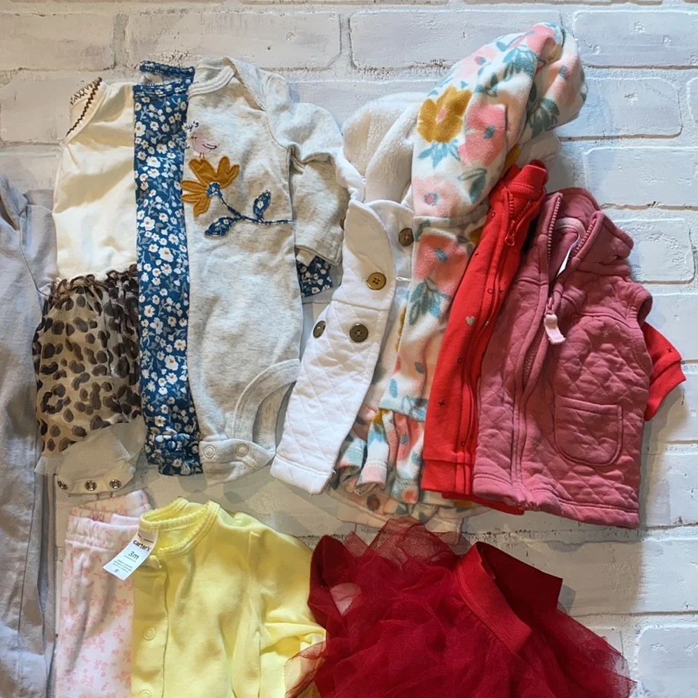 Babygirl 3m fall/winter footie sweater bundle!!